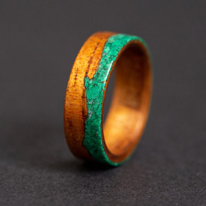 Koa wooden ring with malachite waves
